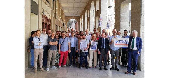 presidio giornalisti Parma 19 giugno 2018 ok